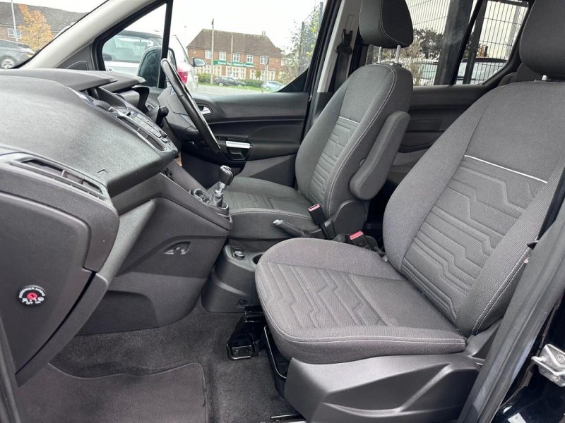 FORD GRAND TOURNEO CONNECT