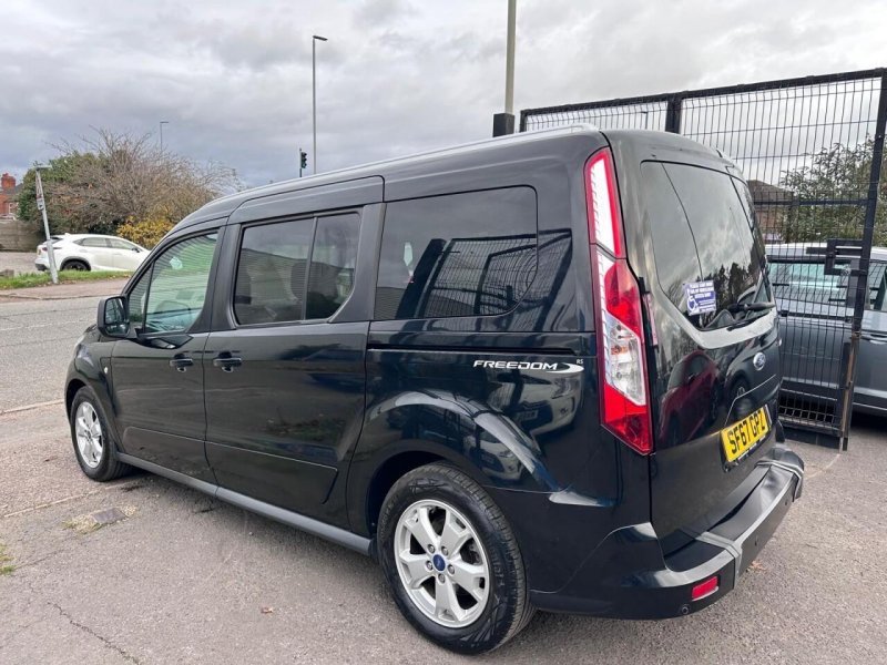 FORD GRAND TOURNEO CONNECT