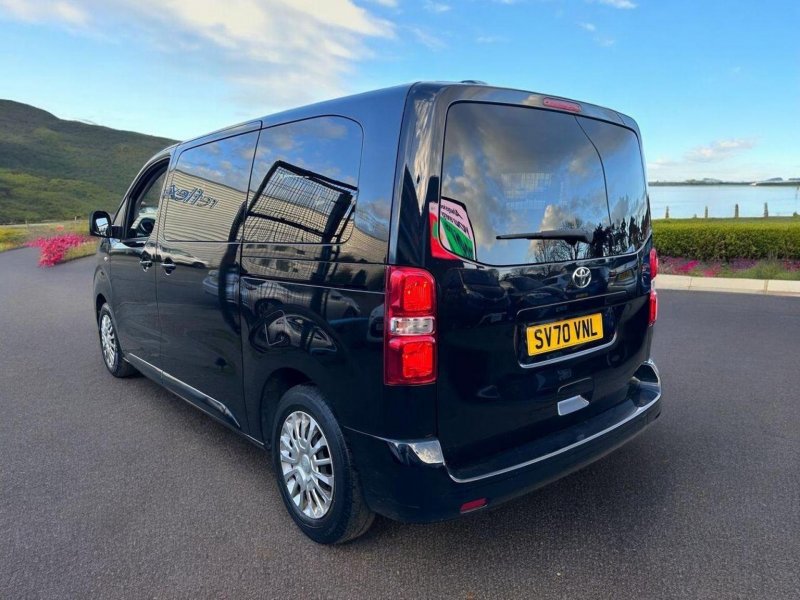 TOYOTA PROACE VERSO